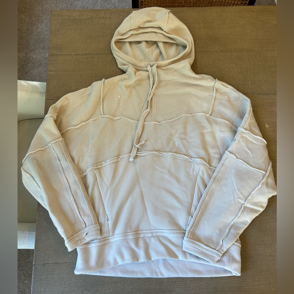 ALO Yoga women’s Hoodie size xs